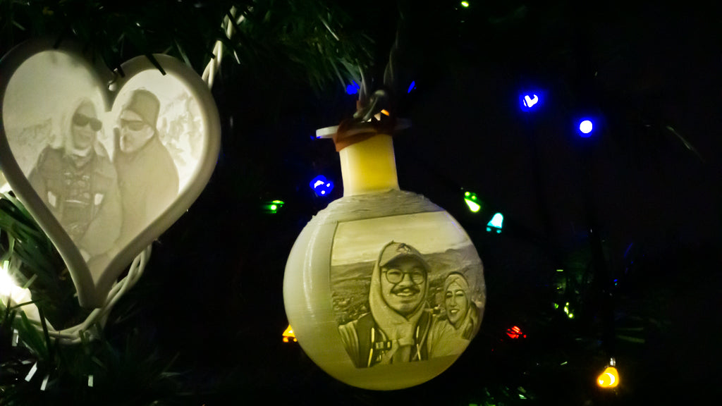 Single Lithophane Ball Ornament (Only available to customers in Halifax)